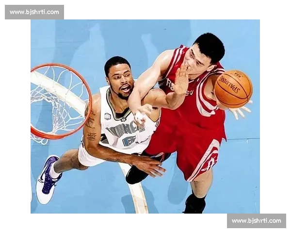 NBA 梦碎!6 张照片揭露普通人与球星的鸿沟 NBA 梦碎!6 张照片揭露普通人与球星的鸿沟